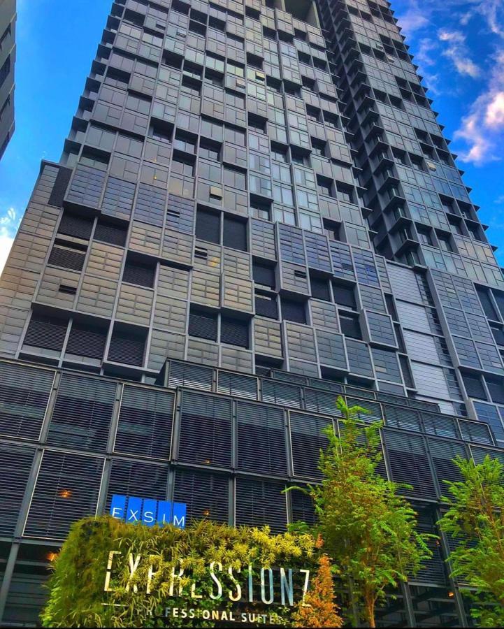 Expressionz Professional Suites By Aurora Summer Suites Kuala Lumpur Exterior photo