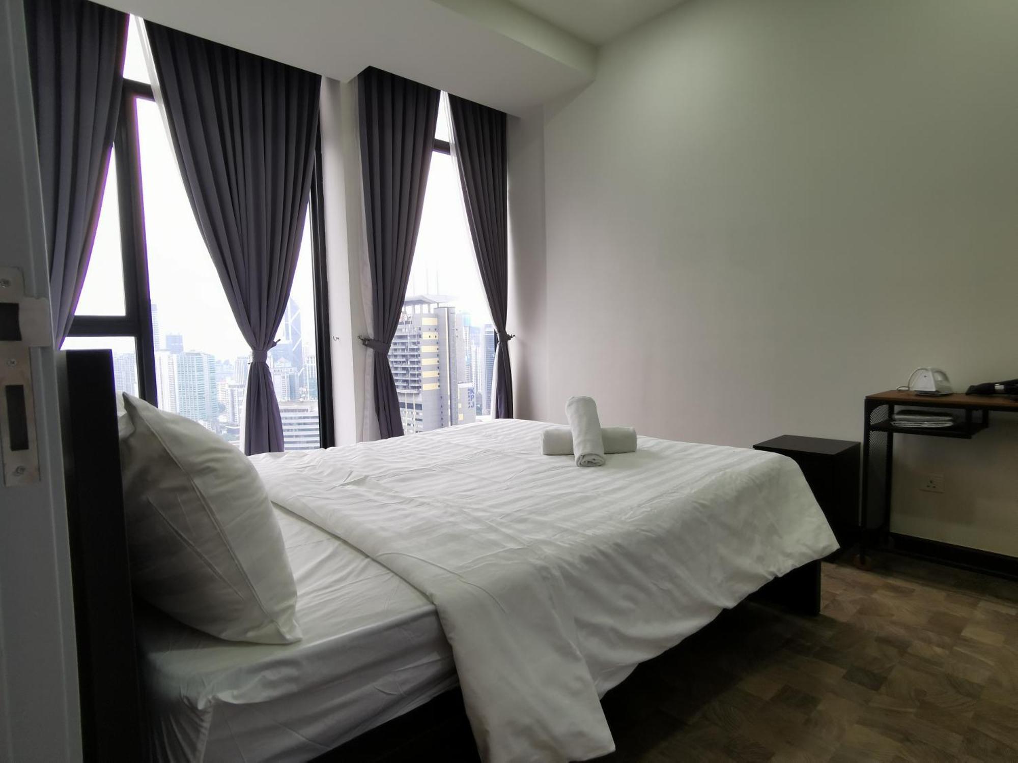 Expressionz Professional Suites By Aurora Summer Suites Kuala Lumpur Exterior photo